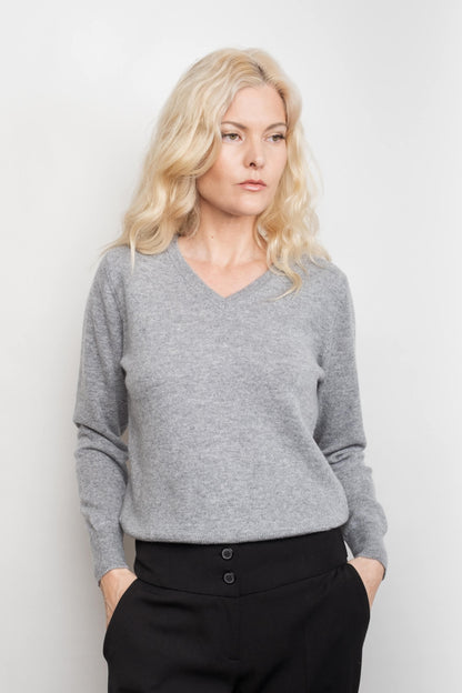Signature Metro Cashmere Rib V-Neck Sweater - Grey