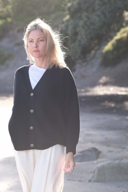Luxe Relaxed Fit Cashmere Cardigan - Black