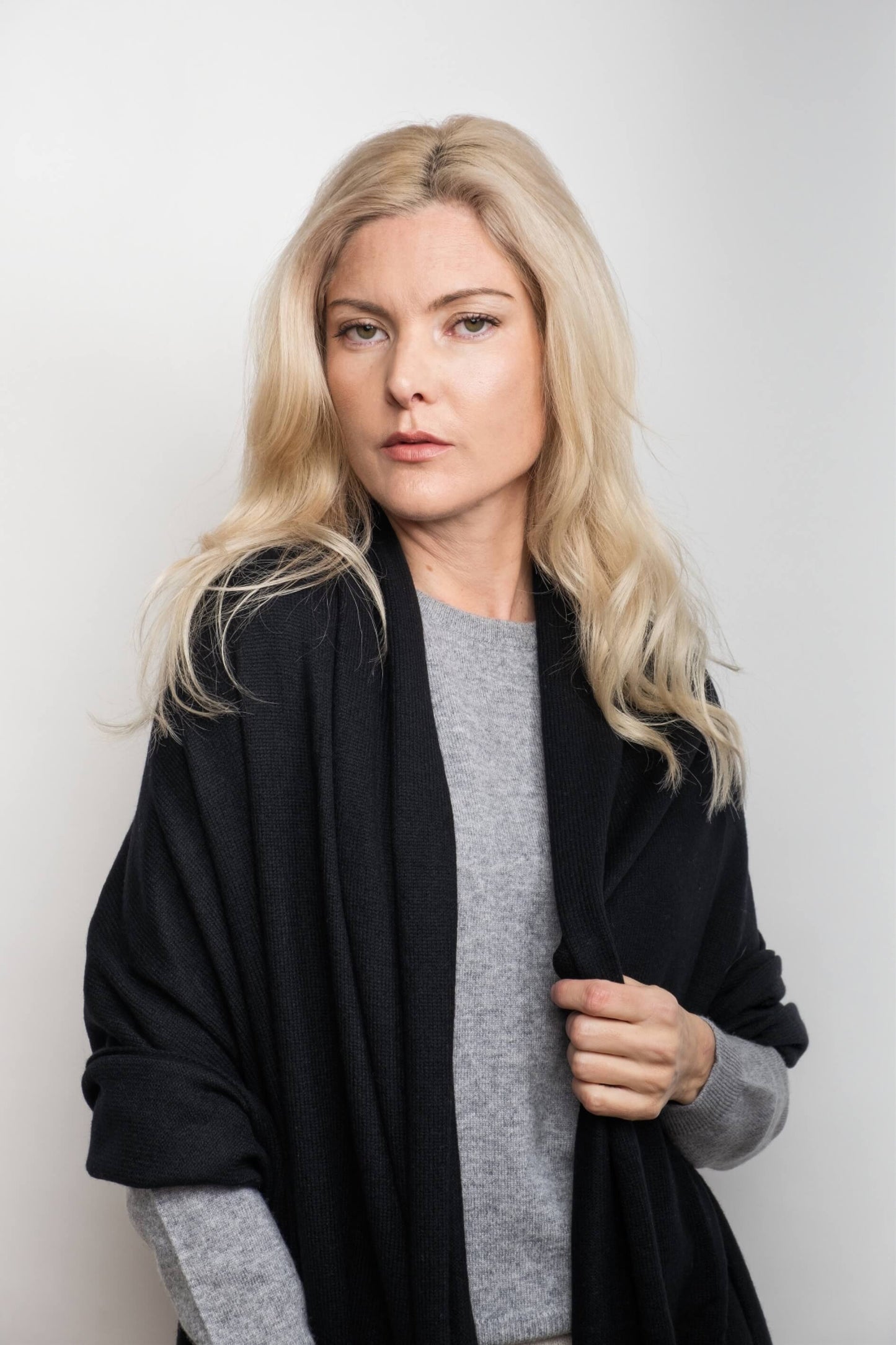 Versatile Pure Cashmere Wrap & Scarf - Black