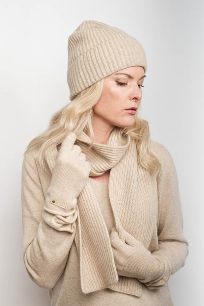 Slim Ribbed Cashmere Long Scarf - Beige